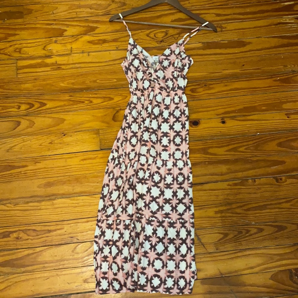 Loft 0 Petite Brown and Pink Keyhole Midi Dress